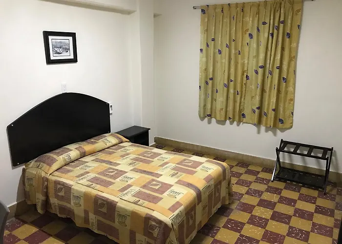 Hotel Puerta de Mar